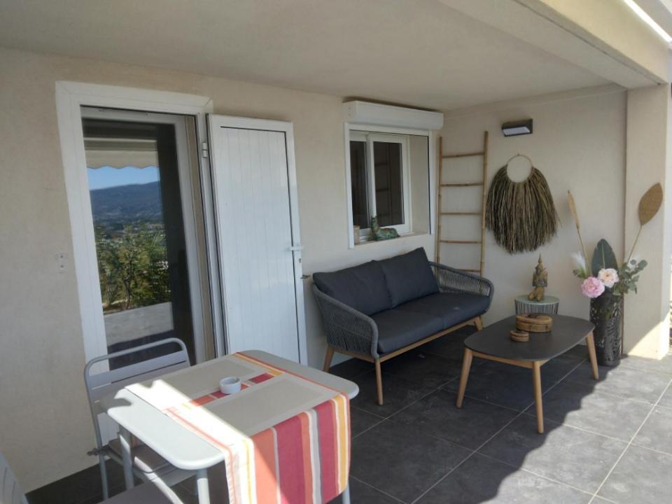 Le Spot 577 Bed and Breakfast La Ciotat Buitenkant foto